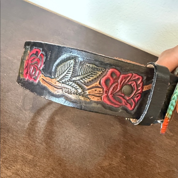 Guns N' Roses Leather Belt with Colorful Buckle - Size 32 - Picture 8 of 8